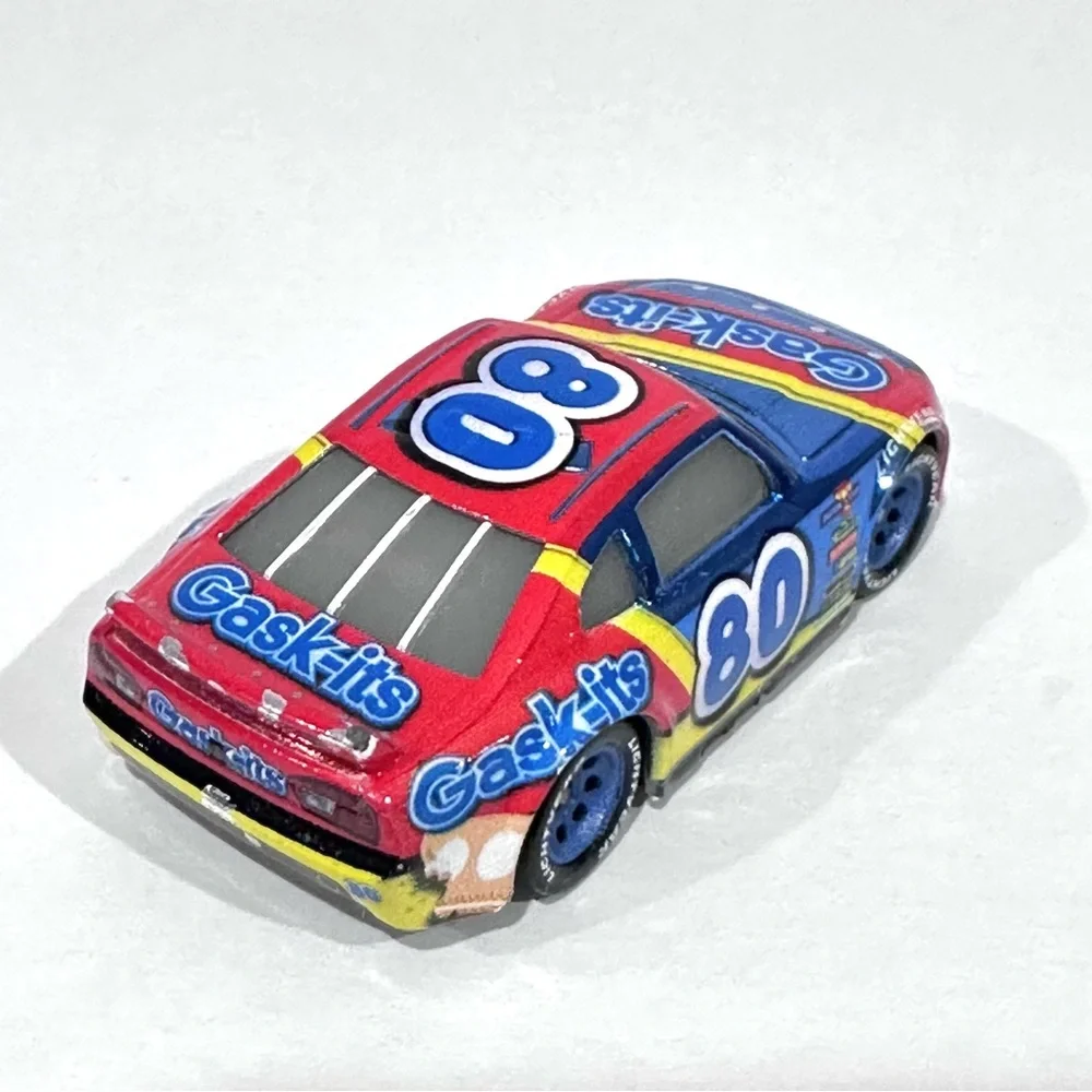 Disney Cars Metallic Rex Revler #80 Gask-its Scavenger Hunt Die-cast